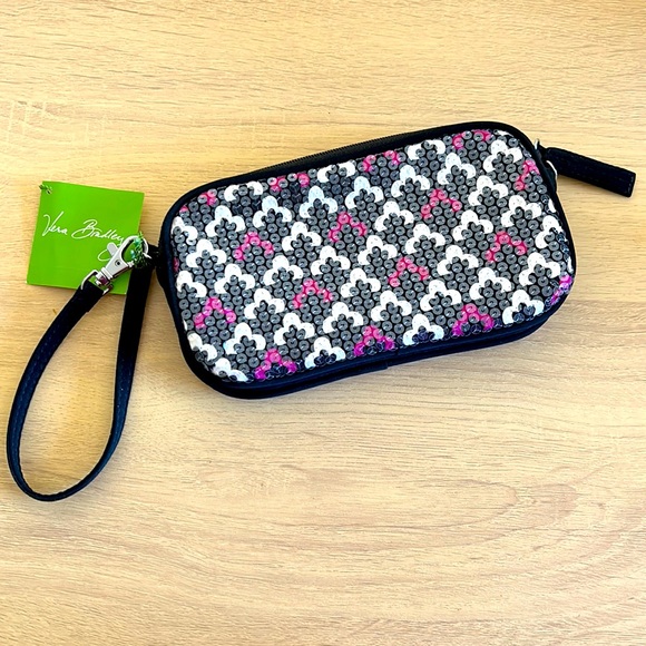 Vera Bradley Handbags - 🎈3/$25🎈NWT Vera Bradley Shimmer Wristlet